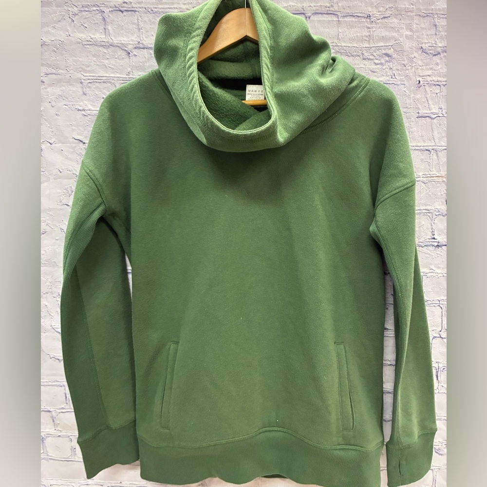 ZYIA Active women’s small Oh So Soft cowl sweatshirt